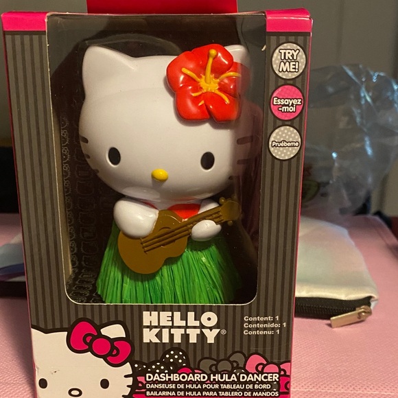Hello Kitty Other - NIB Hello Kitty Dashboard Hula Dancer